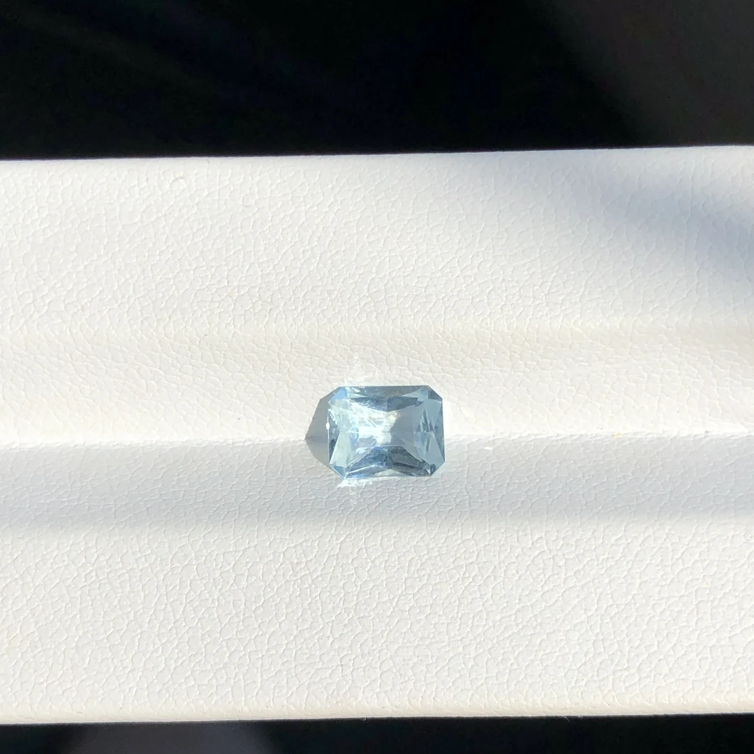 HH GEMS海蓝宝裸石未镶嵌0.86ct HL2398A