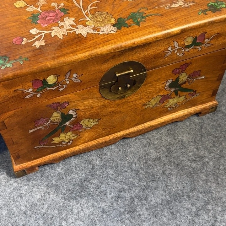 贡木上**水箱的的的的