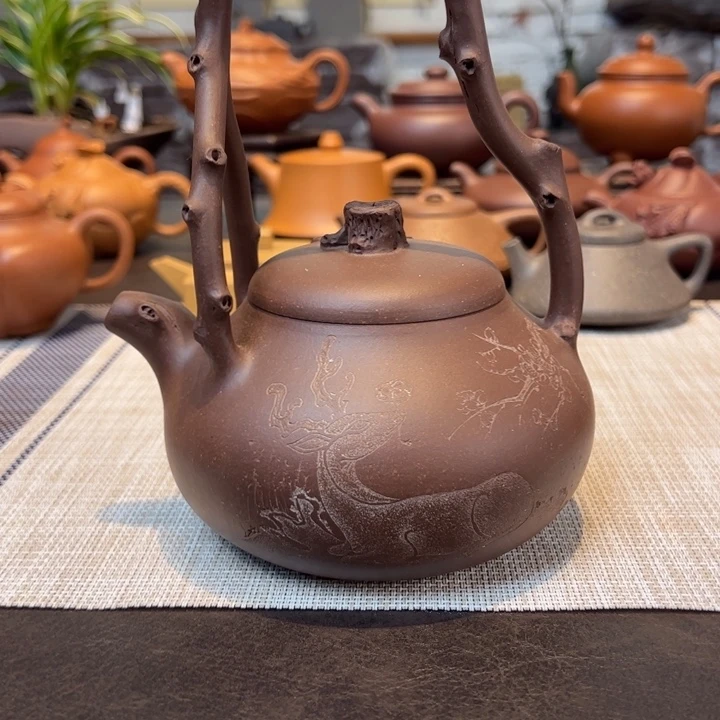 K***u茶壶紫砂提梁，容量300毫升，紫泥