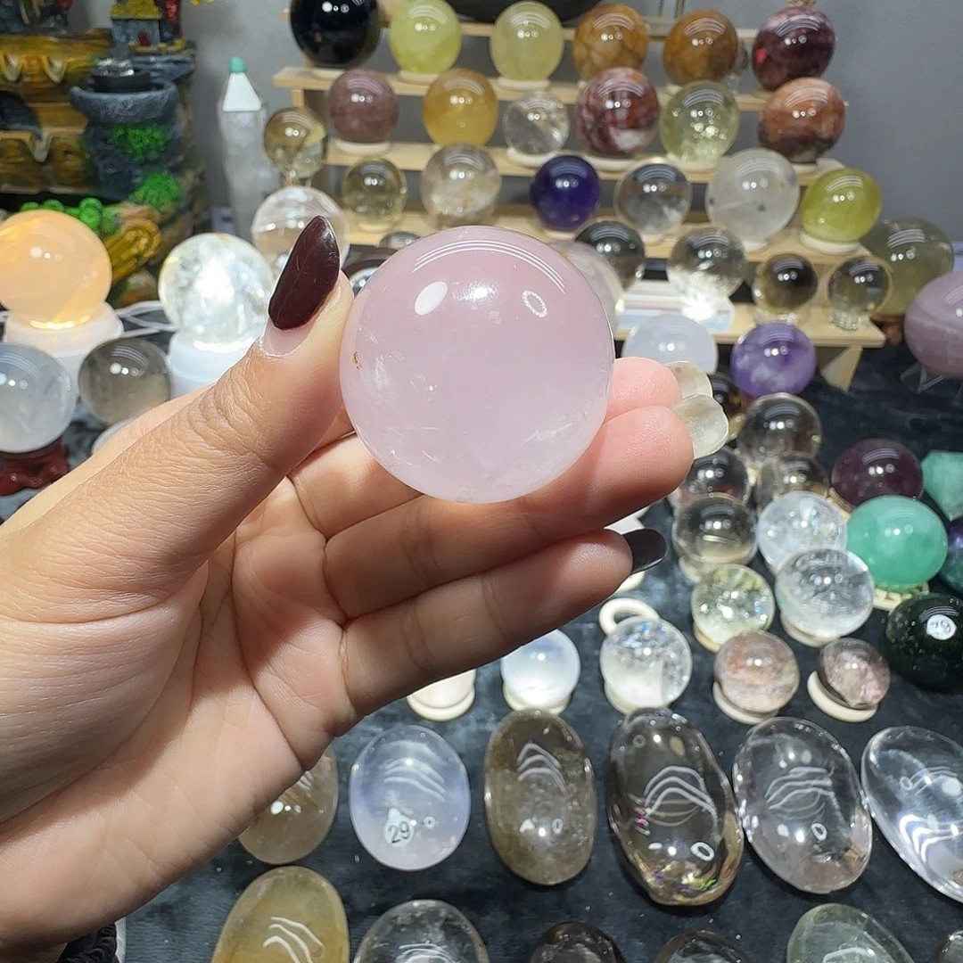 水晶珠宝半成品未镶嵌透粉