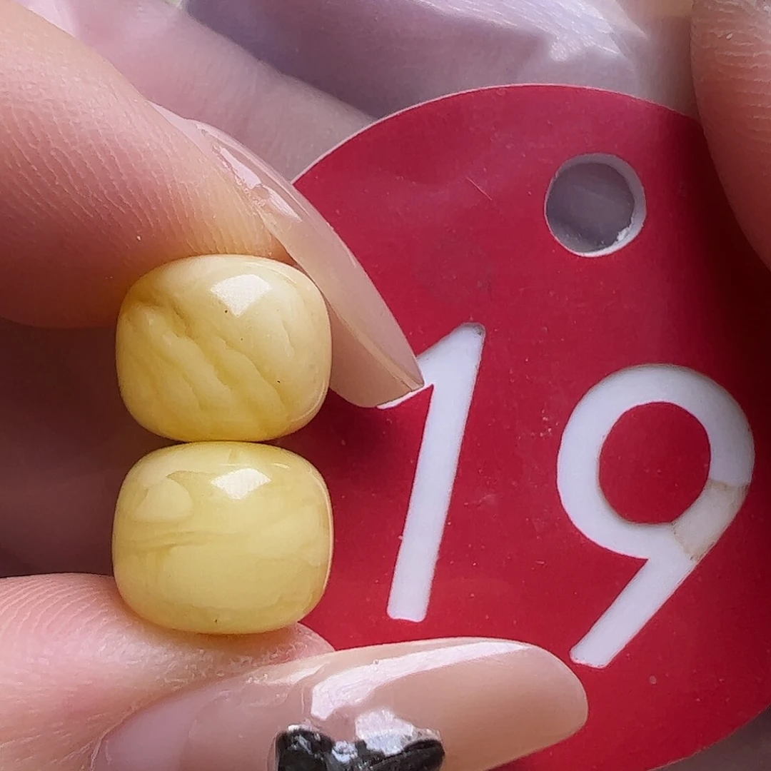 蜜蜡未镶嵌珠宝奇石微花粉9.2mm老型