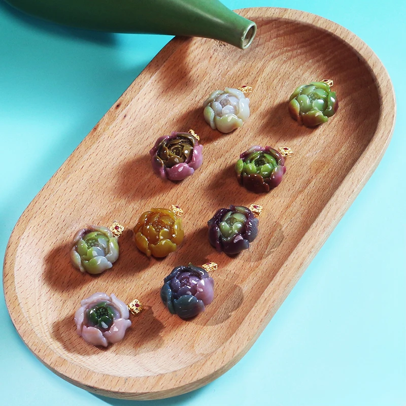 18k盐源花花吊坠-多样性发其一