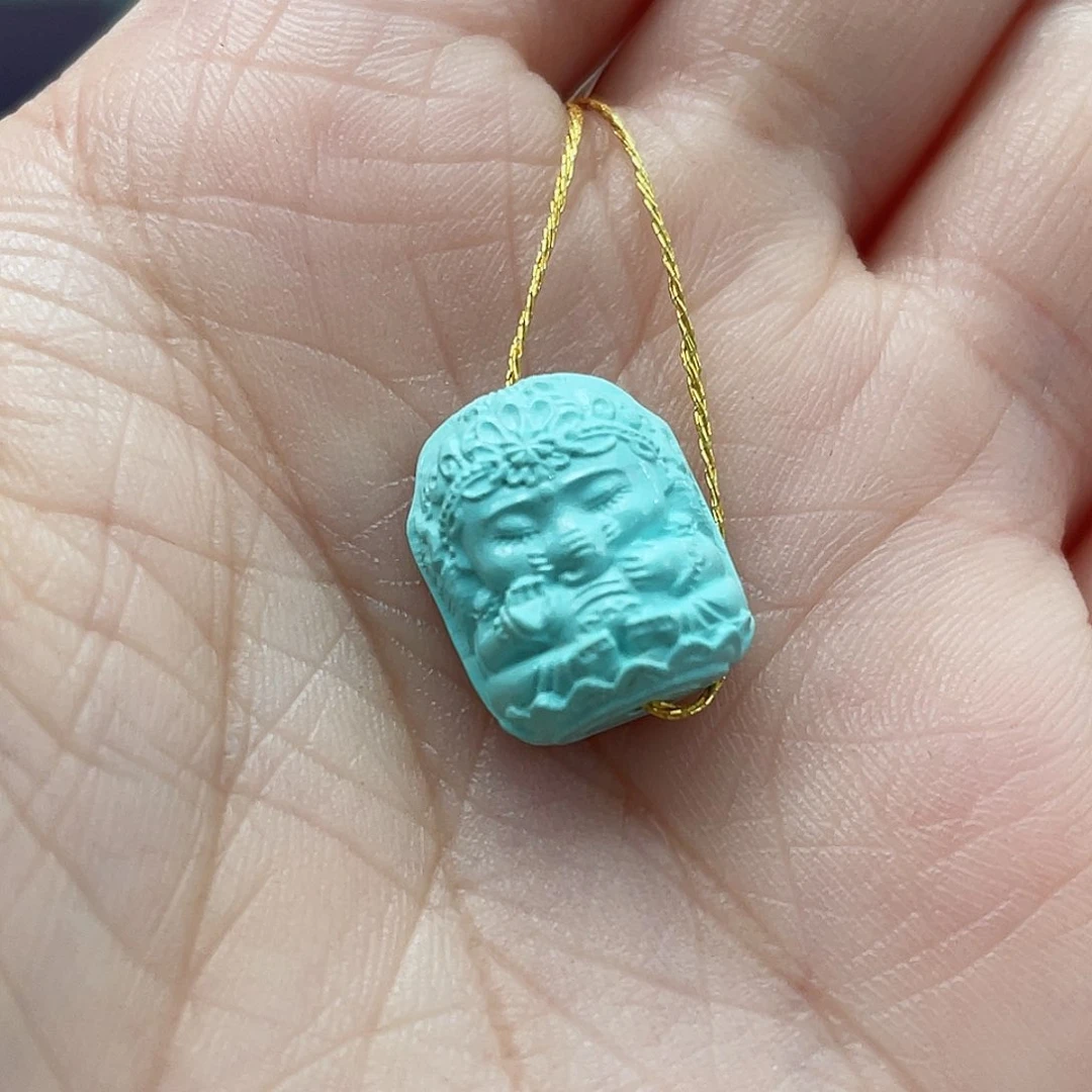 绿松石颈饰未镶嵌