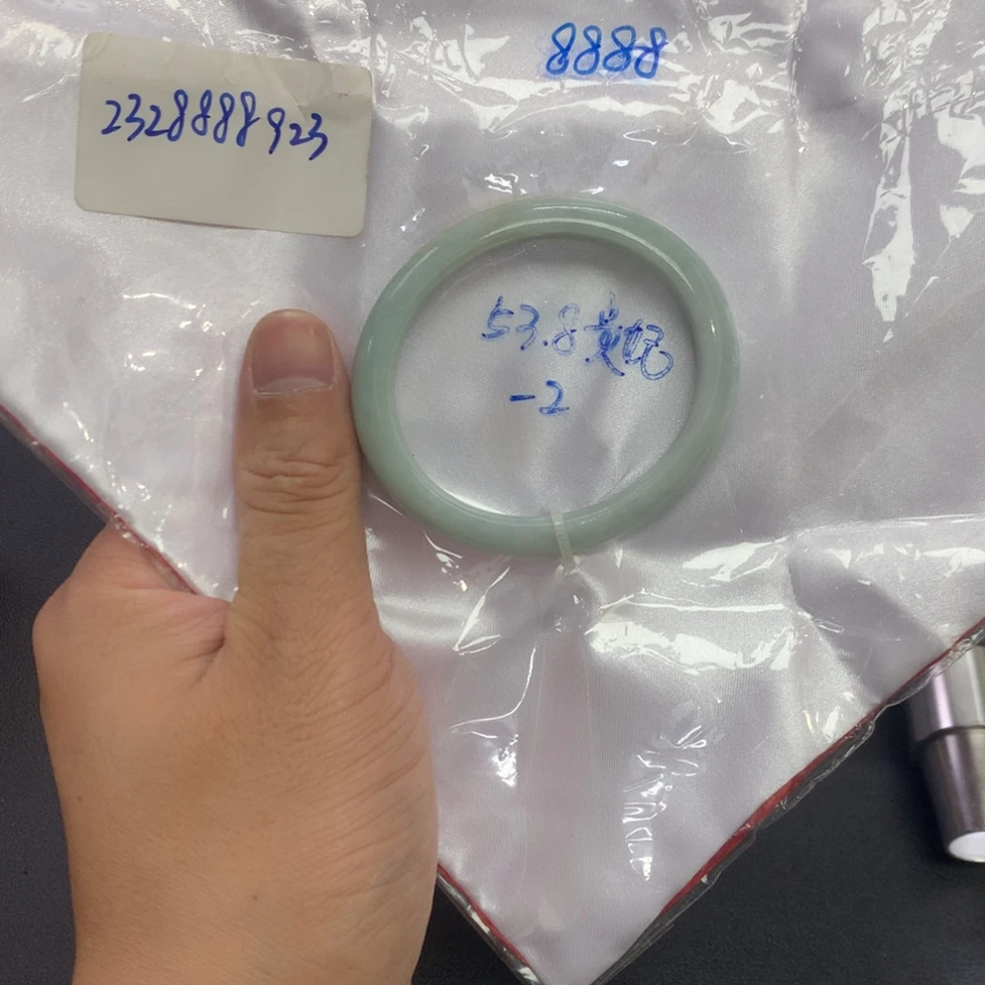 翡翠未镶嵌手镯53.8