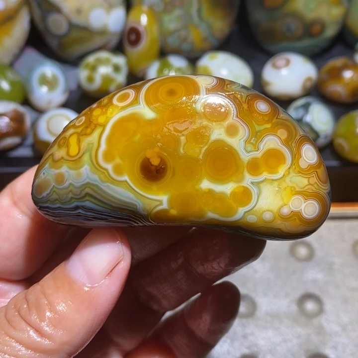 未镶嵌玛瑙/玉髓珠宝半成品151