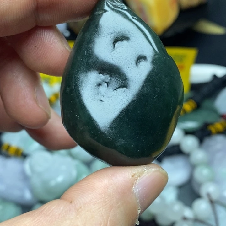 翡翠未镶嵌套链油青细糯老料天然缅甸翡翠A货