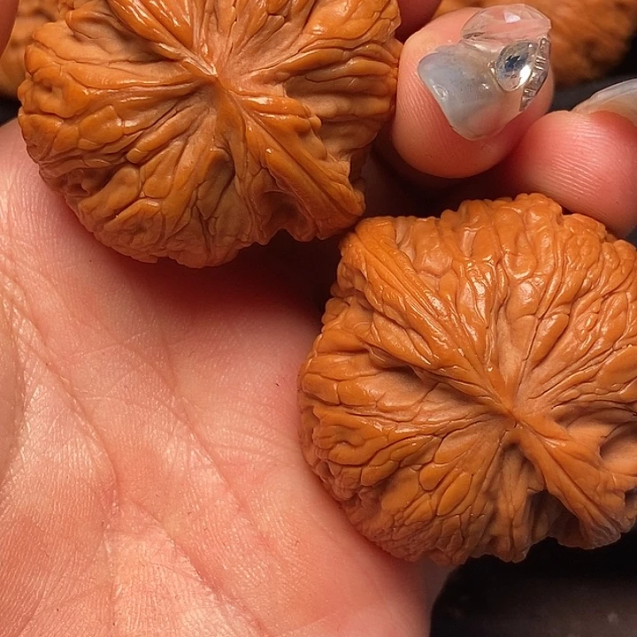 文玩核桃吊坠秦岭山脉核桃