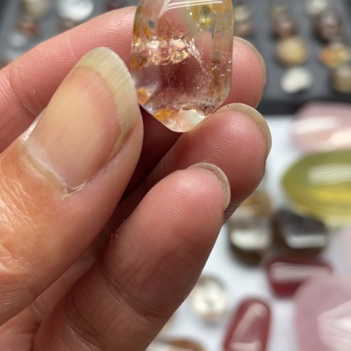 纯天然幽灵碧玺（处理）