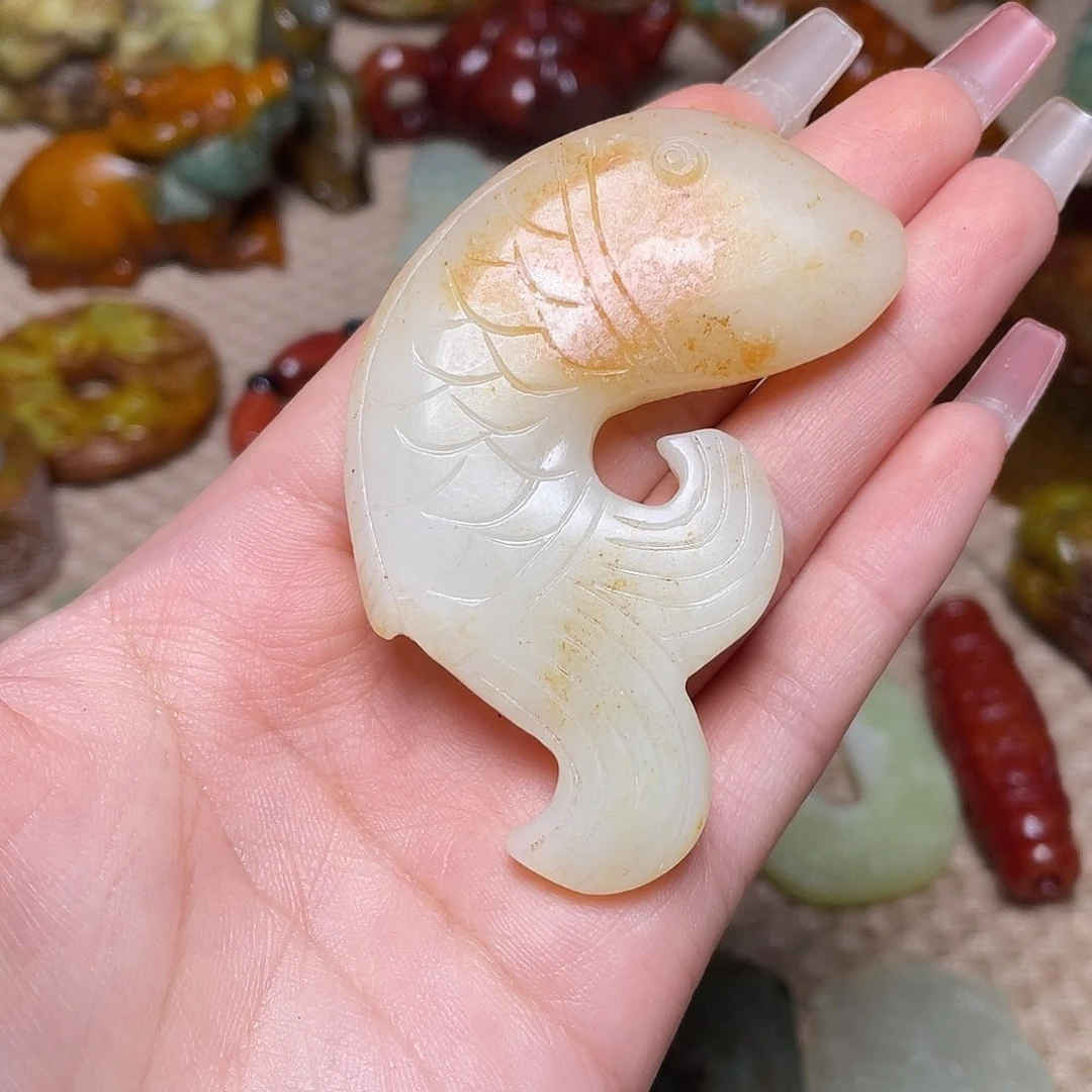 蛇纹石玉未镶嵌如图