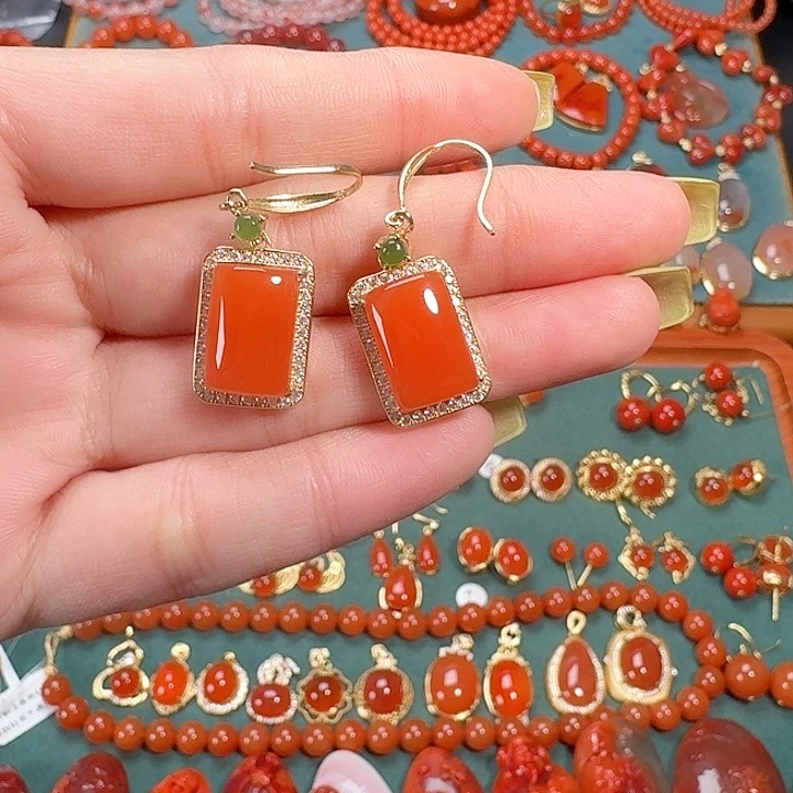 南红玛瑙银S925镶嵌耳饰