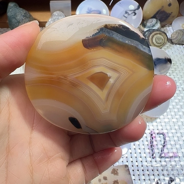 玛瑙/玉髓未镶嵌颈饰