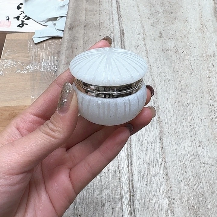瓷片噗哈哈哈哈哈哈哈哈我的