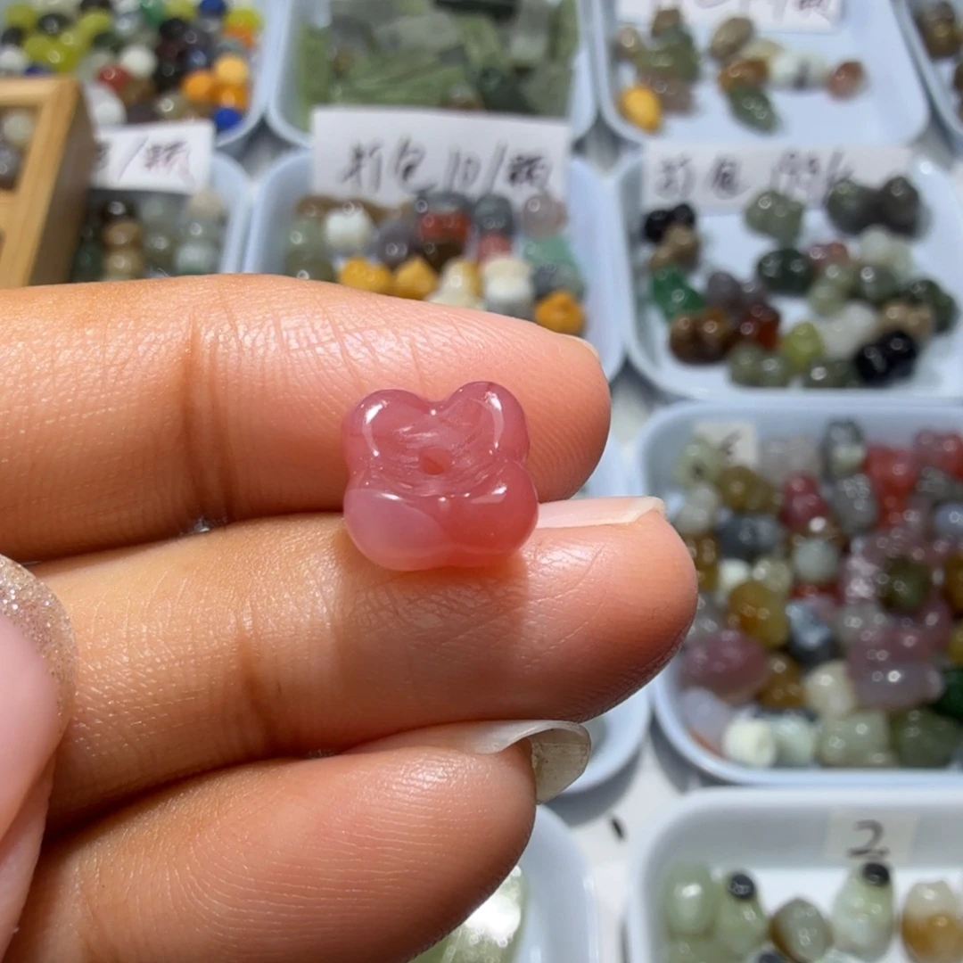 和田玉未镶嵌珠宝奇石