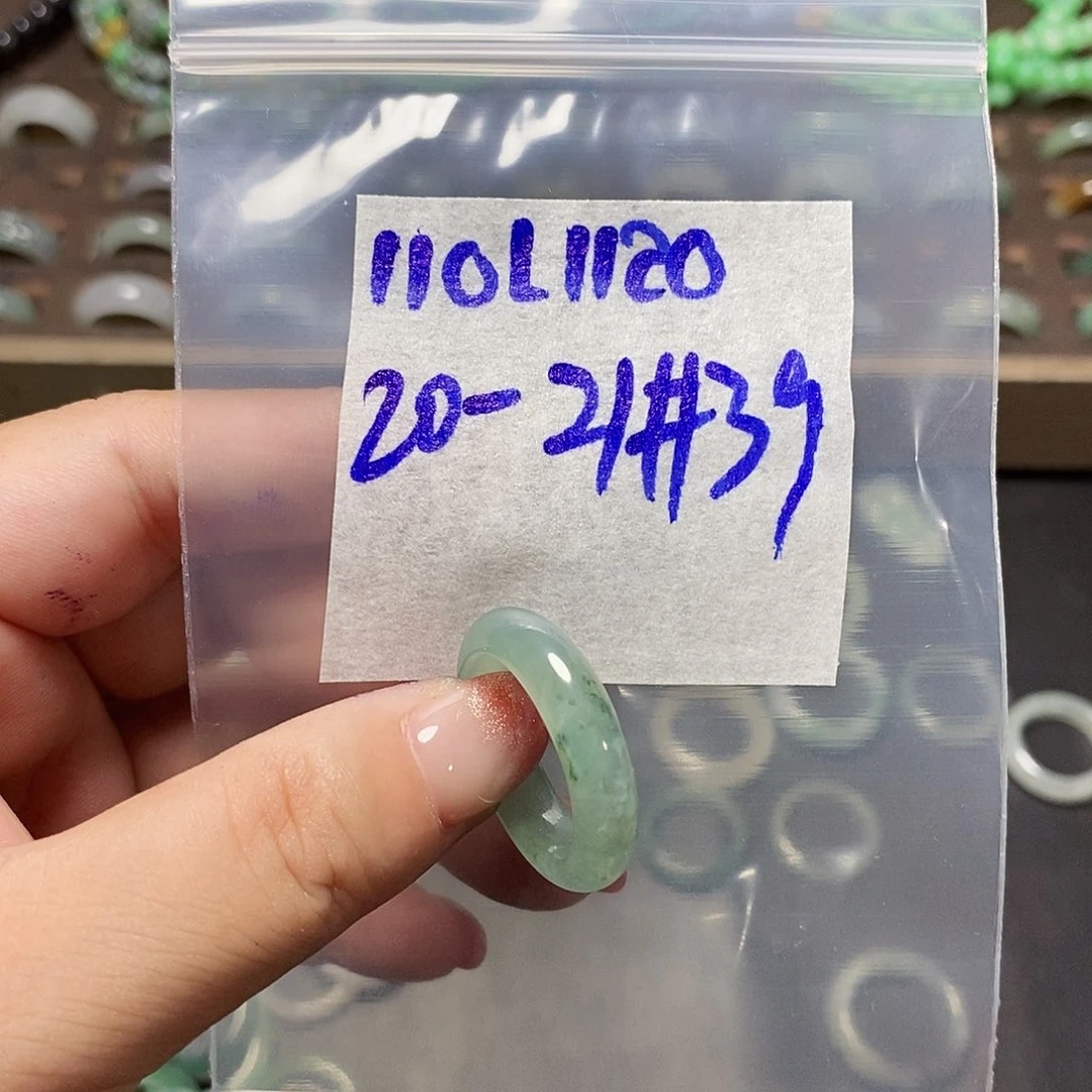 未镶嵌定制翡翠翡翠
