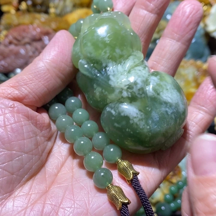 岫玉岫玉吊坠未镶嵌