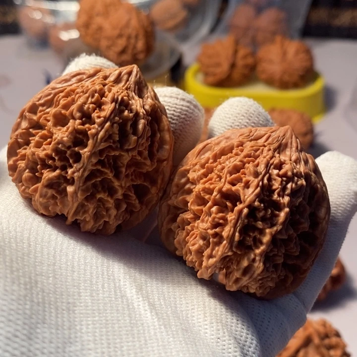 文玩核桃吊坠41满天星