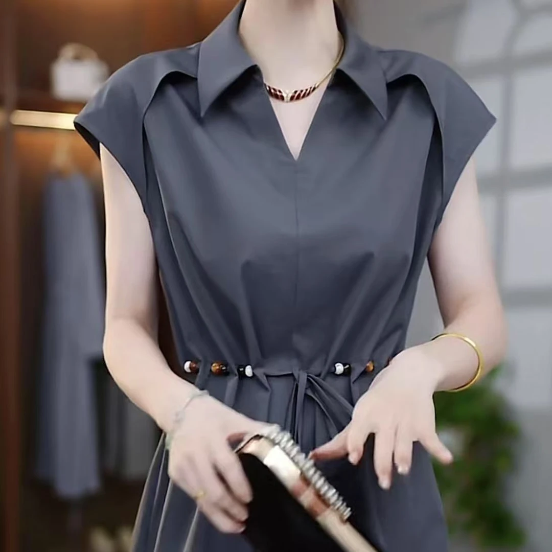 休闲设计感大码女装2025夏季新款气质时尚遮肉显瘦翻领大口袋裙子