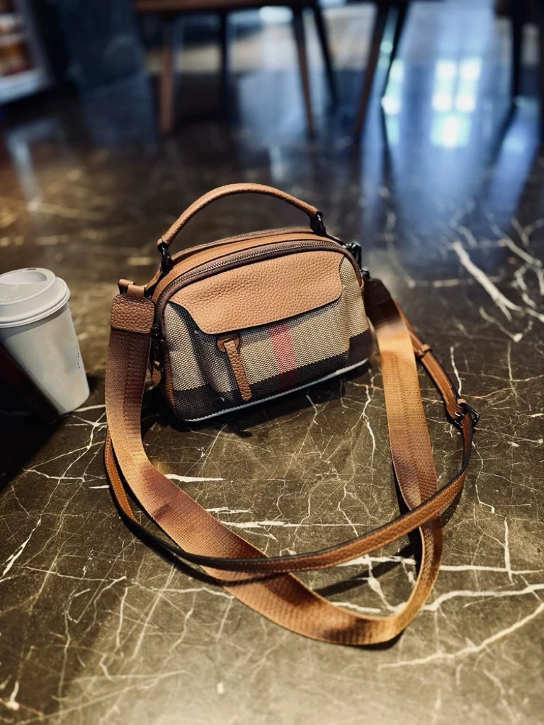 A30柏林密语格纹牛皮斜挎手提方包女#A0099 23*15*12