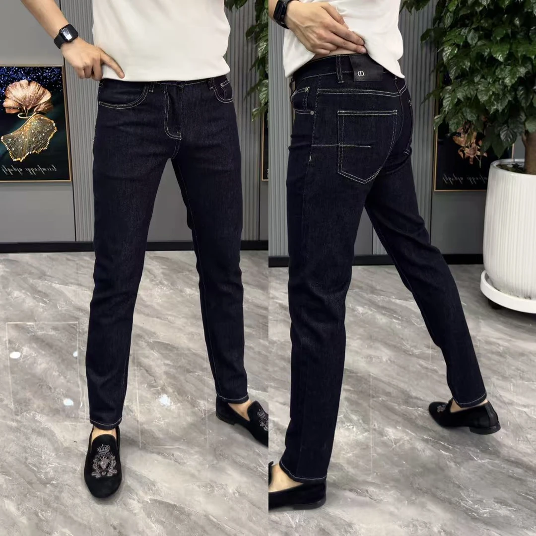 男式牛仔裤简约深色男裤时尚修身显瘦小直筒裤男潮流韩版百搭长裤