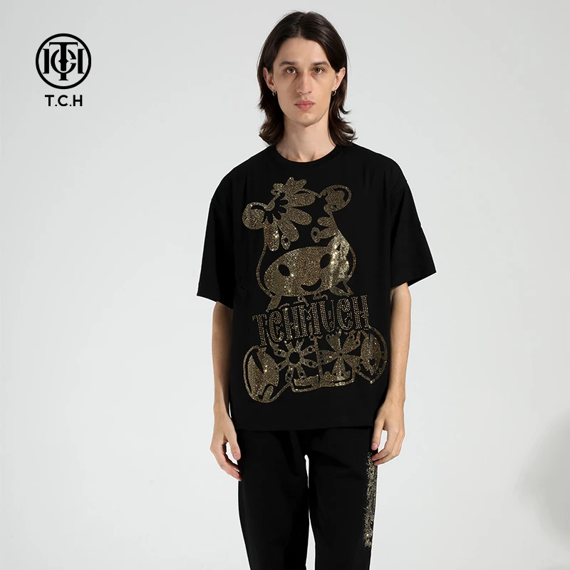 潮牌-TCH时尚百搭小牛烫金钻黑色夏季T恤男女同款T21110C3087