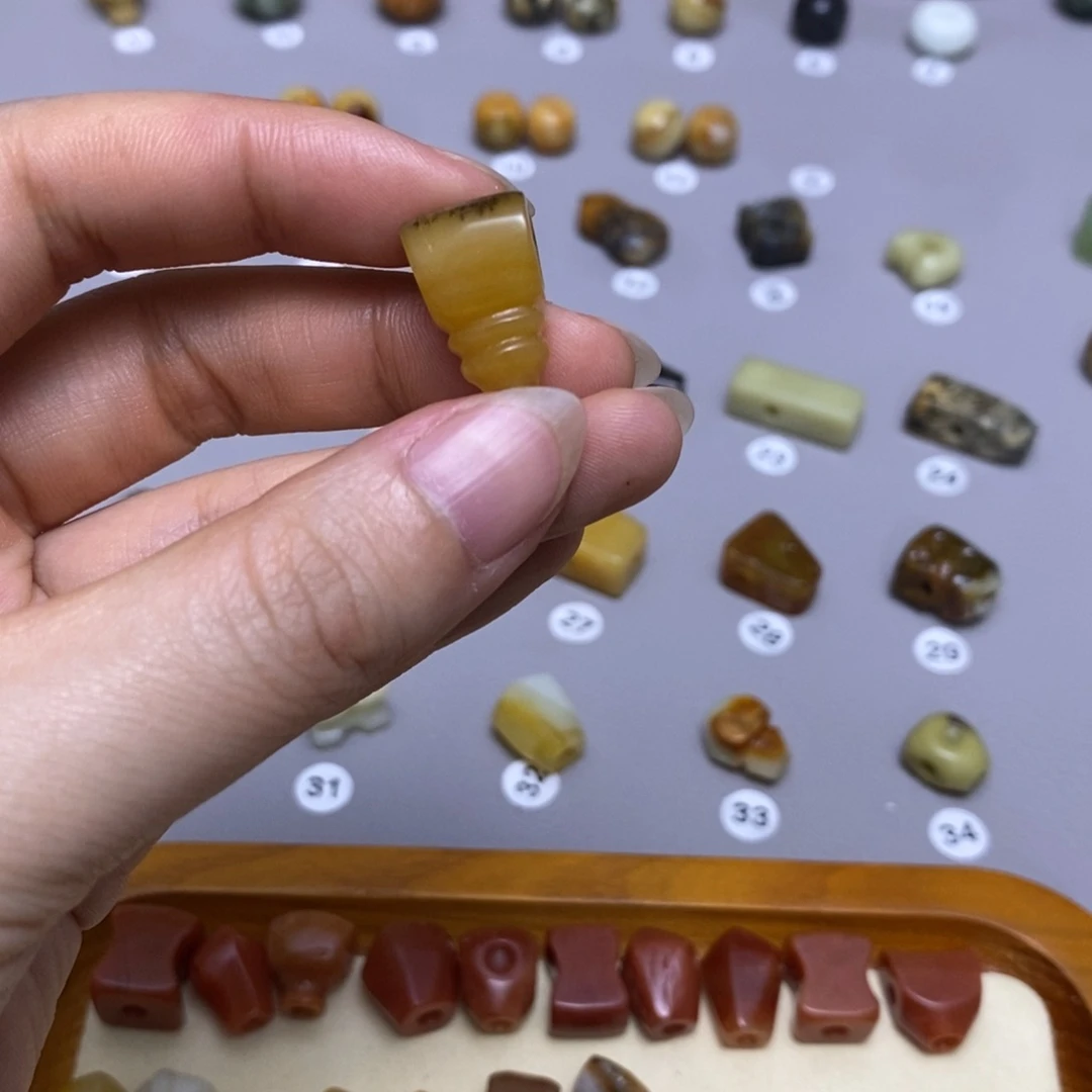 蛇纹石玉配饰合金N*