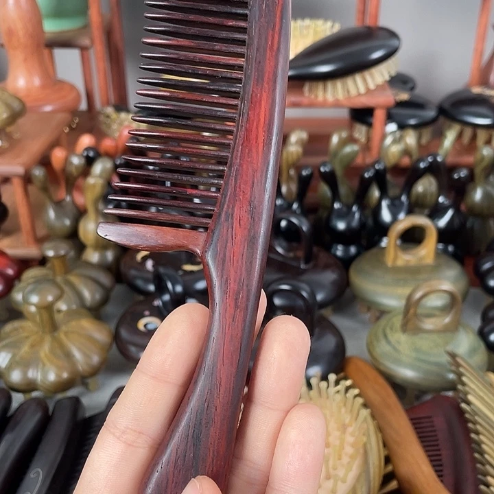 微凹黄檀梳子梳子