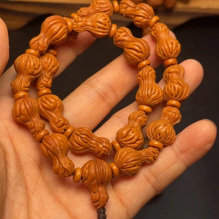 桃核手串龙纹桃核1