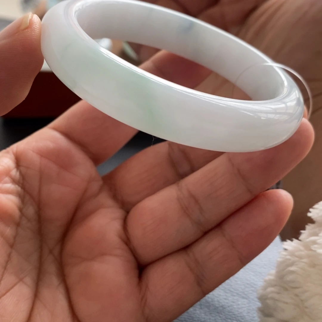 幸****翡翠未镶嵌手镯天然翡翠手镯