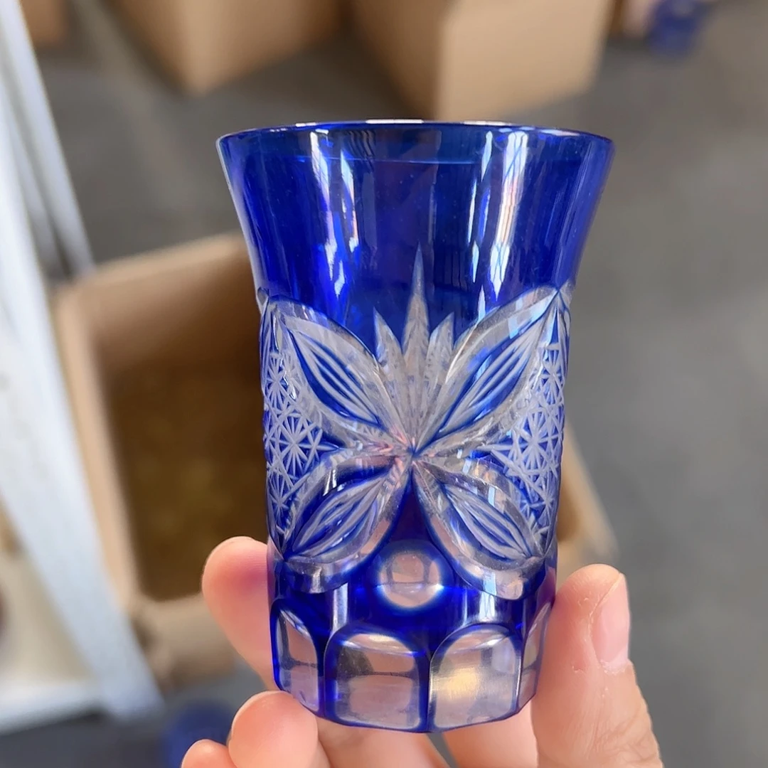 水晶玻璃平底款微瑕一个