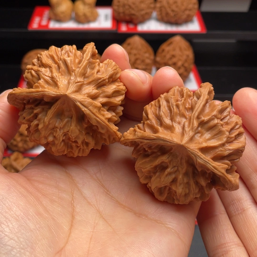 把件文玩核桃三棱53尺73克