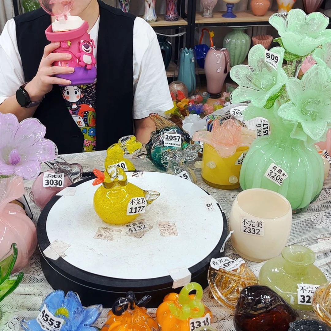 1177 家悦琉璃工艺品不完美