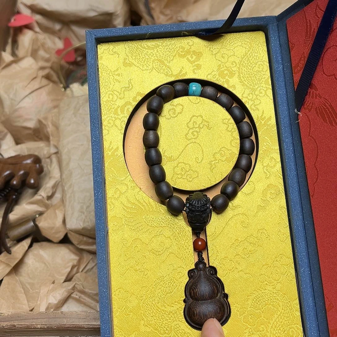 大叶紫檀（黑酸枝木类）