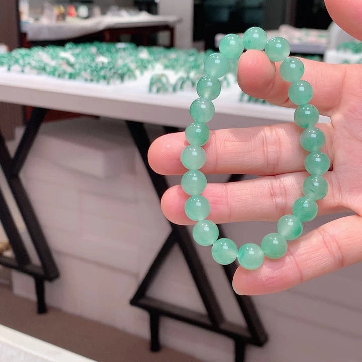 石英质玉未镶嵌手链