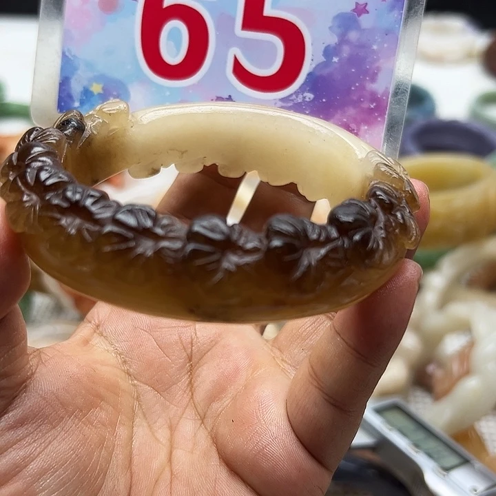 未镶嵌手镯石英岩玉