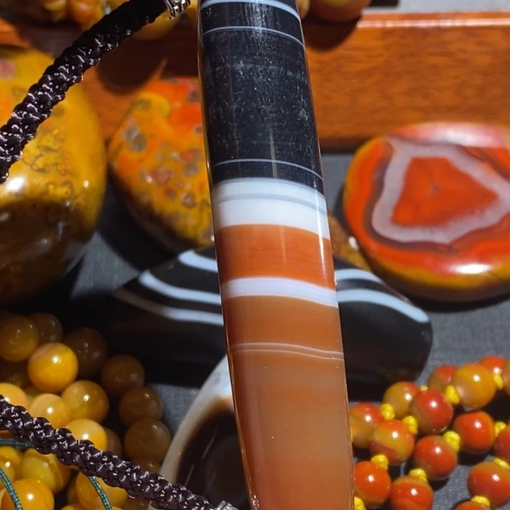 玛瑙/玉髓未镶嵌颈饰