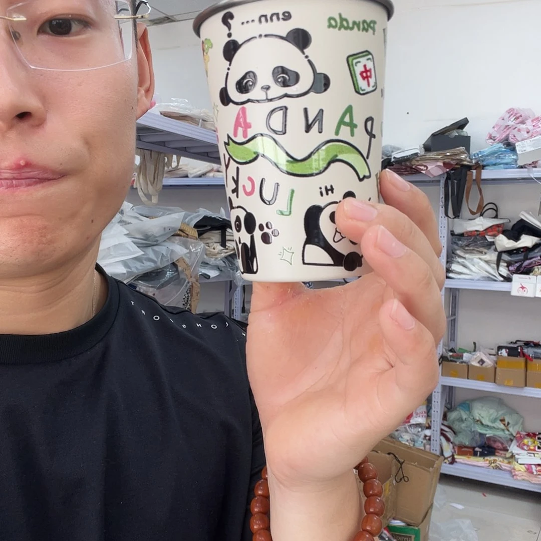 PU化妆包等各种产品