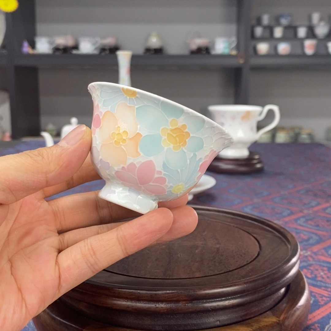 万花釉下手绘品茗杯