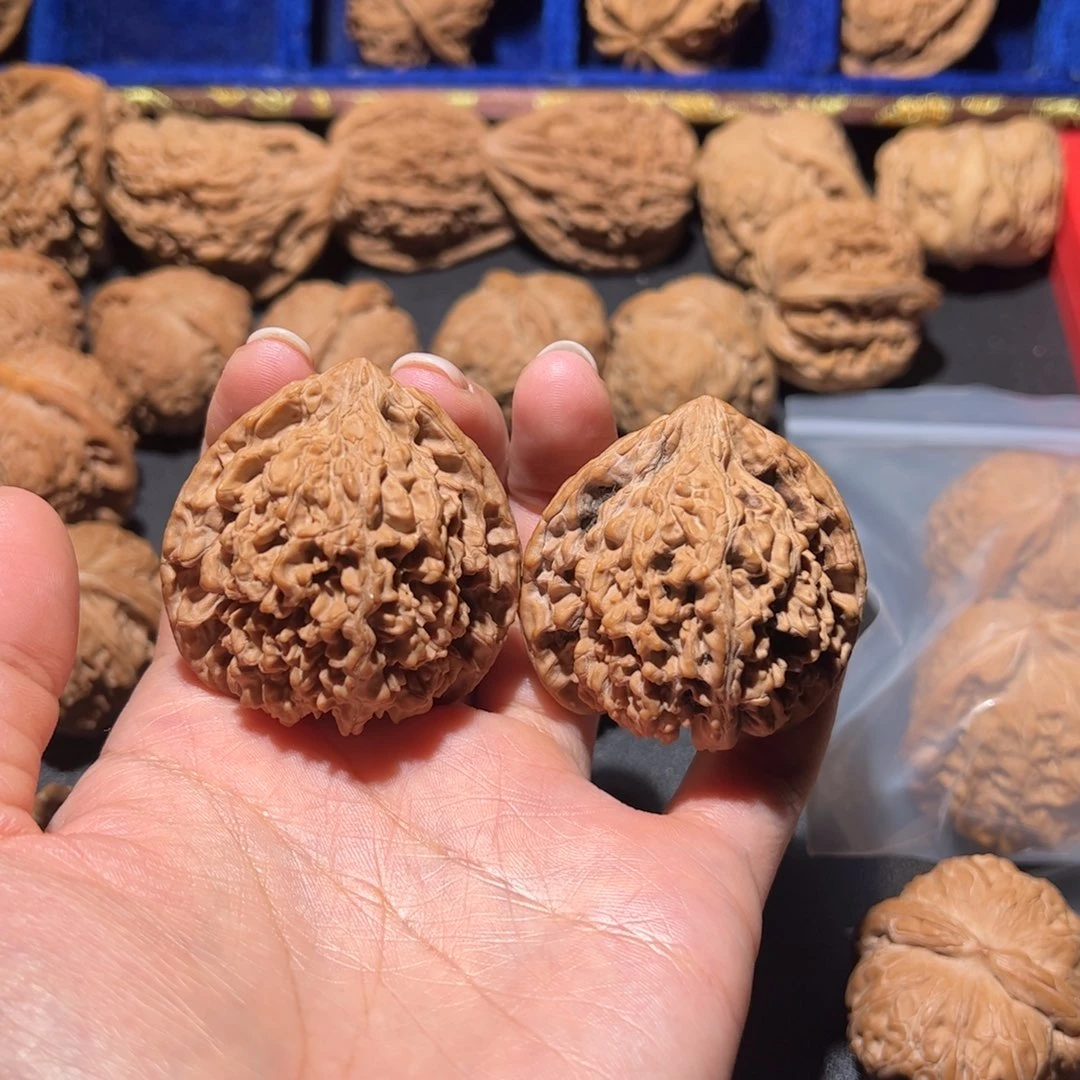 文玩核桃吊坠满天星