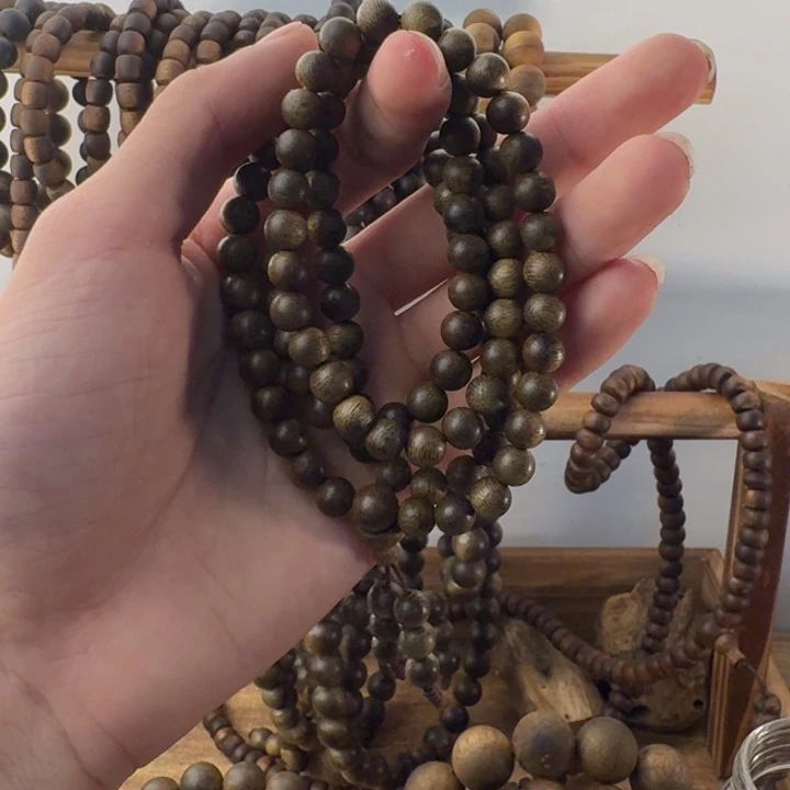 沉香圆珠多样发一6mm