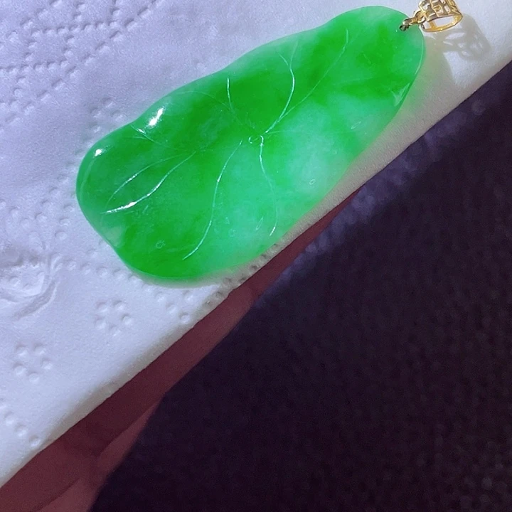 颈饰18K金镶嵌翡翠翡翠