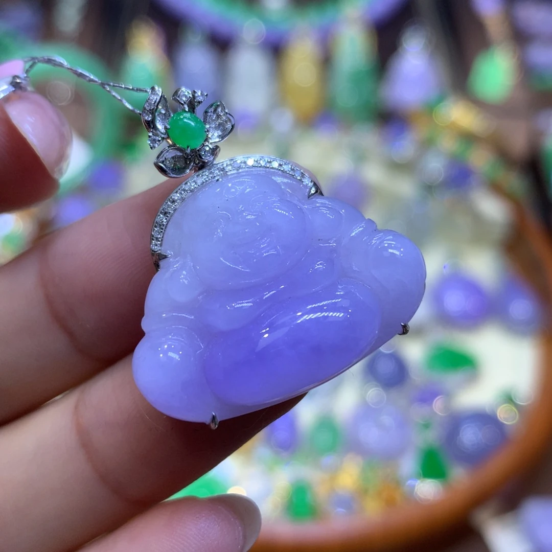 翡翠18K金镶嵌颈饰