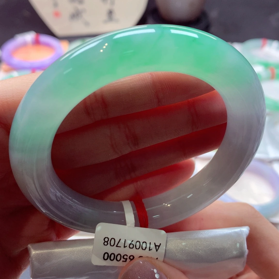 翡翠手镯未镶嵌25圆条77