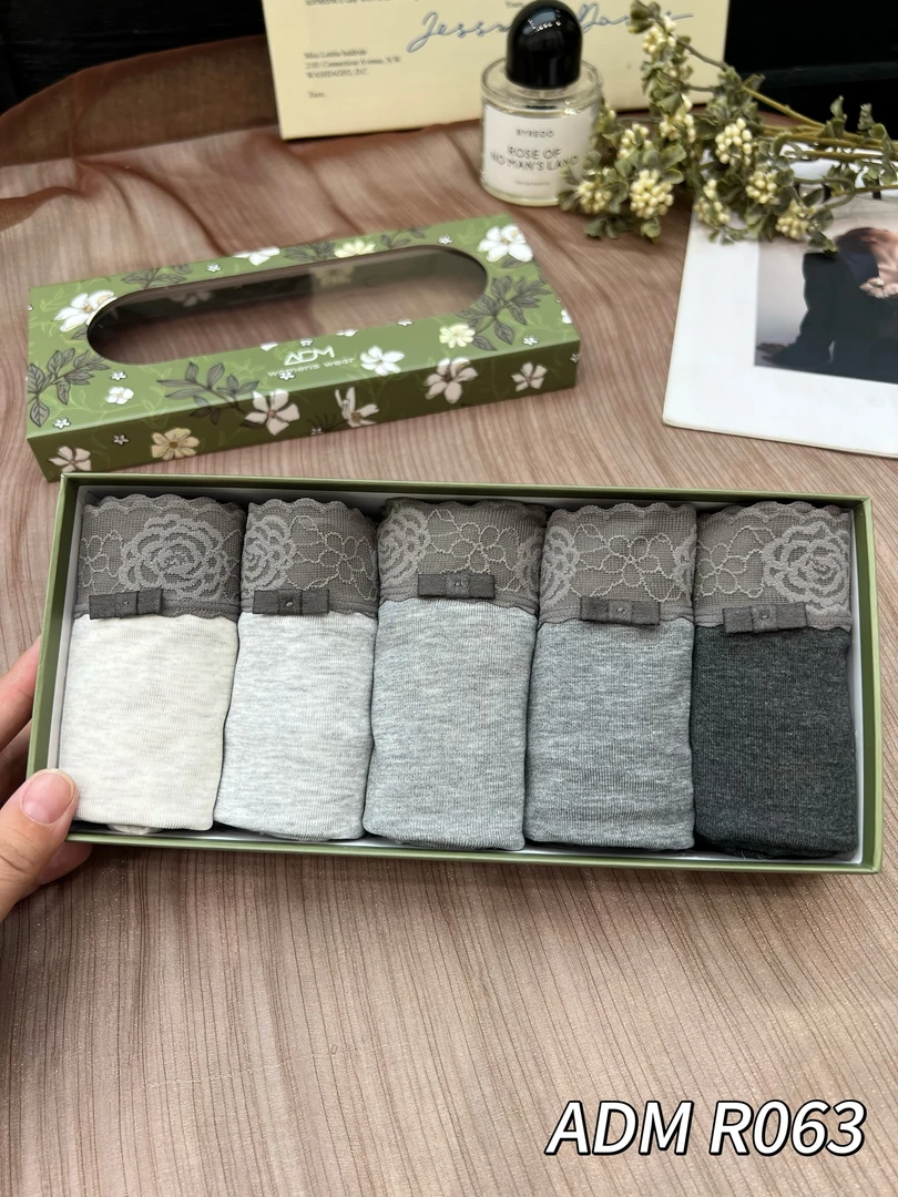 063款玫瑰花边莫代尔棉感女士内裤5条装 大包臀系列不卡裆 奥