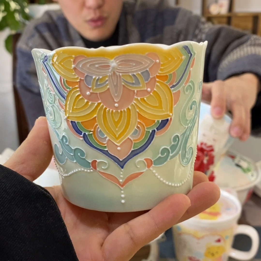 小***z瓷片景德镇釉下彩手绘糖葫芦多啦，口沿底部都要