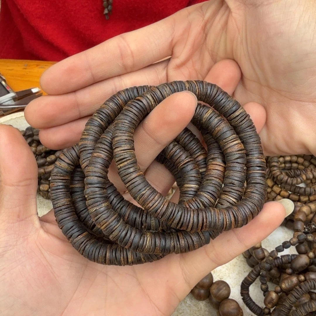 沉香手串单圈0.9沉水片珠11克多样性发一
