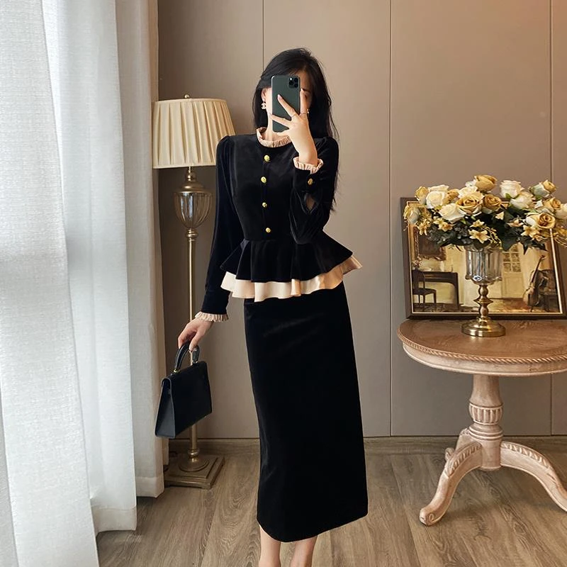 法式复古小香风两件套装女春装新款赫本风黑色丝绒rov适合连衣裙