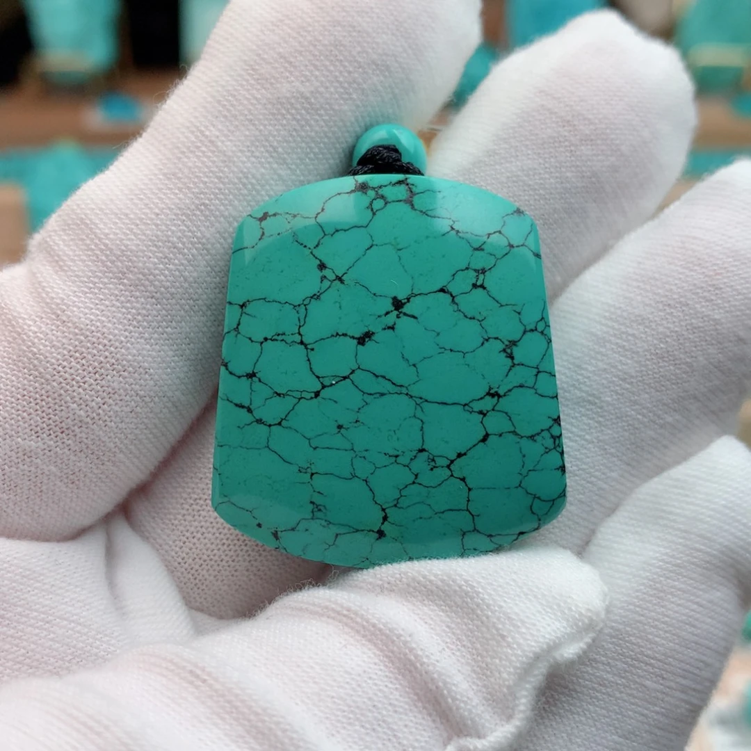 绿松石未镶嵌珠宝奇石21克