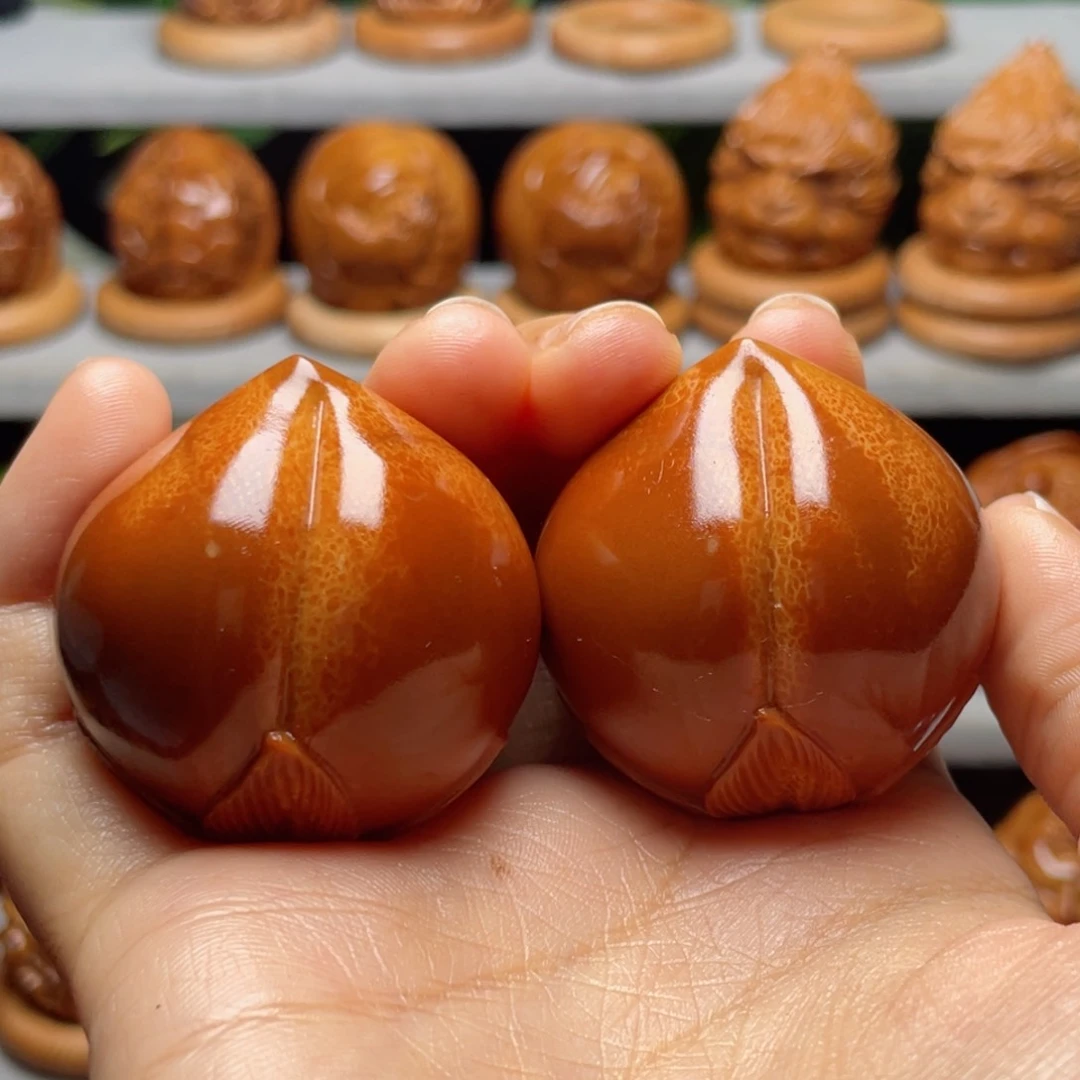 吊坠橄榄核用****1寿桃手球3.8。  889