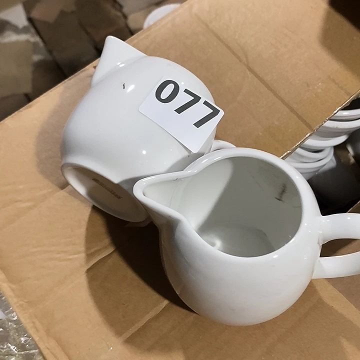 陶瓷盘子碗砂锅都有