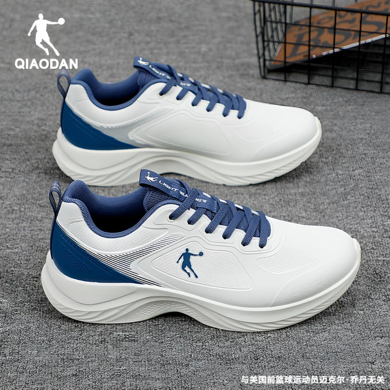 乔丹男鞋运动鞋2025冬季新款官方正品皮面防水跑步鞋减震专业跑鞋